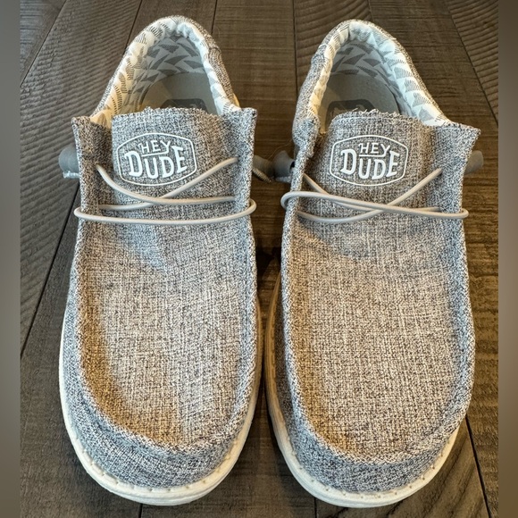 Hey Dude Iron Linen Wally Light Gray Slip-On Loafers Men's Size 9 - Picture 15 of 16